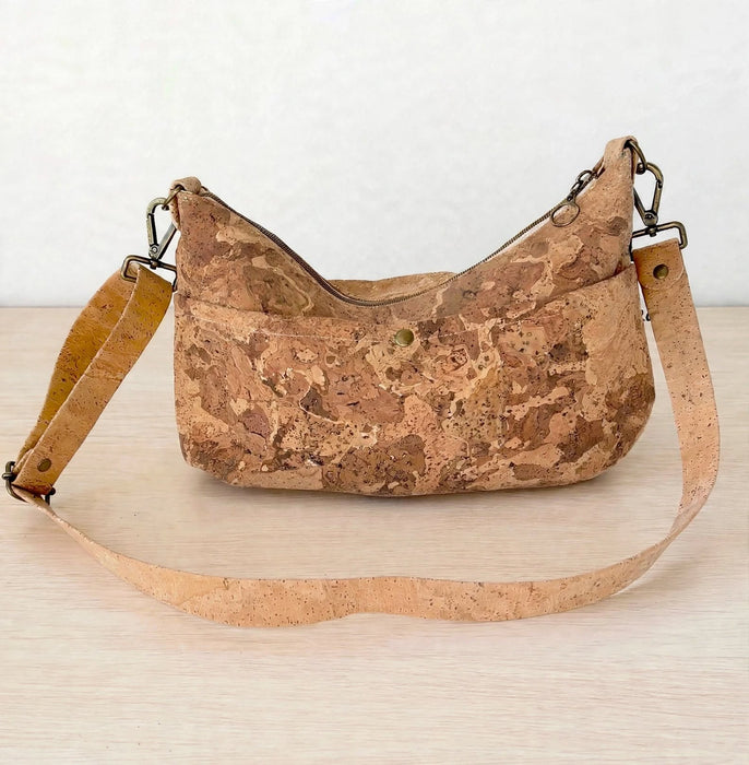 Medium Crossbody Bag in Natural Swirl Portuguese cork with adjustable strap photo of the back pocket
