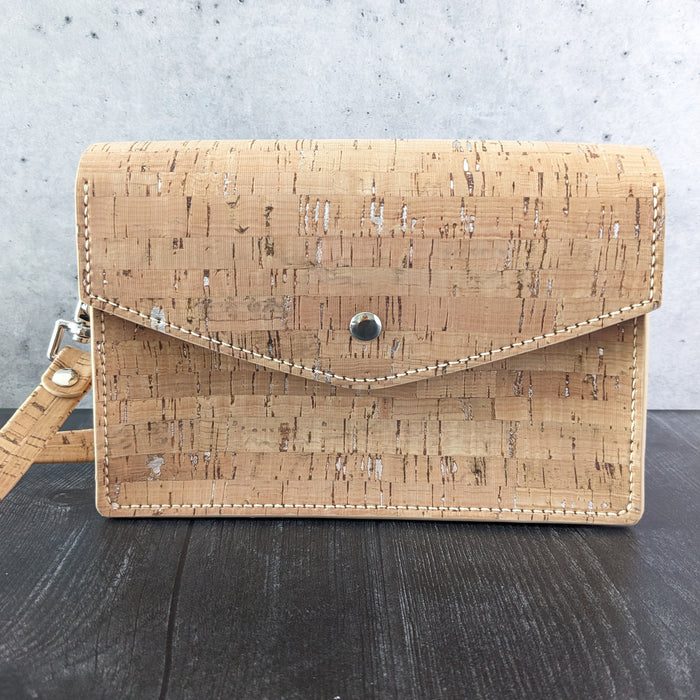 Boxed Handstiched Bag Crossbody in Natural Silver Cork